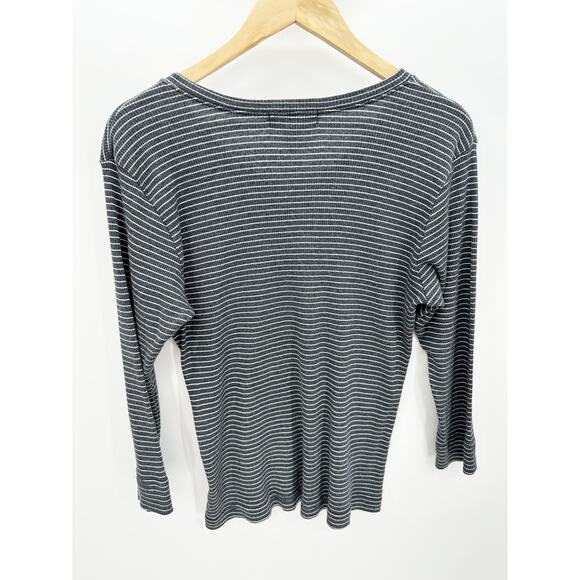 Fresh Produce Womens Shirt Large Gray White Striped V-Neck Long Sleeve Top - Picture 2 of 6